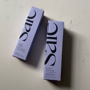 Saie Glowy SuperGel and Slip Tint